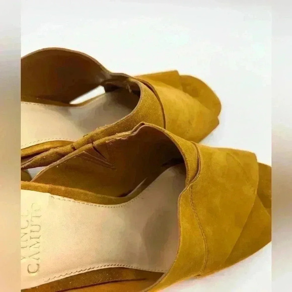 COPY - 🧡PRE-LOVED🧡VINCE CAMUTO🧡GINGER COLORS SUEDE MULES🧡SIZE 9 - Picture 6 of 12
